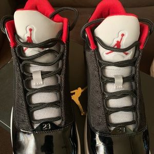Jordan Max Auras